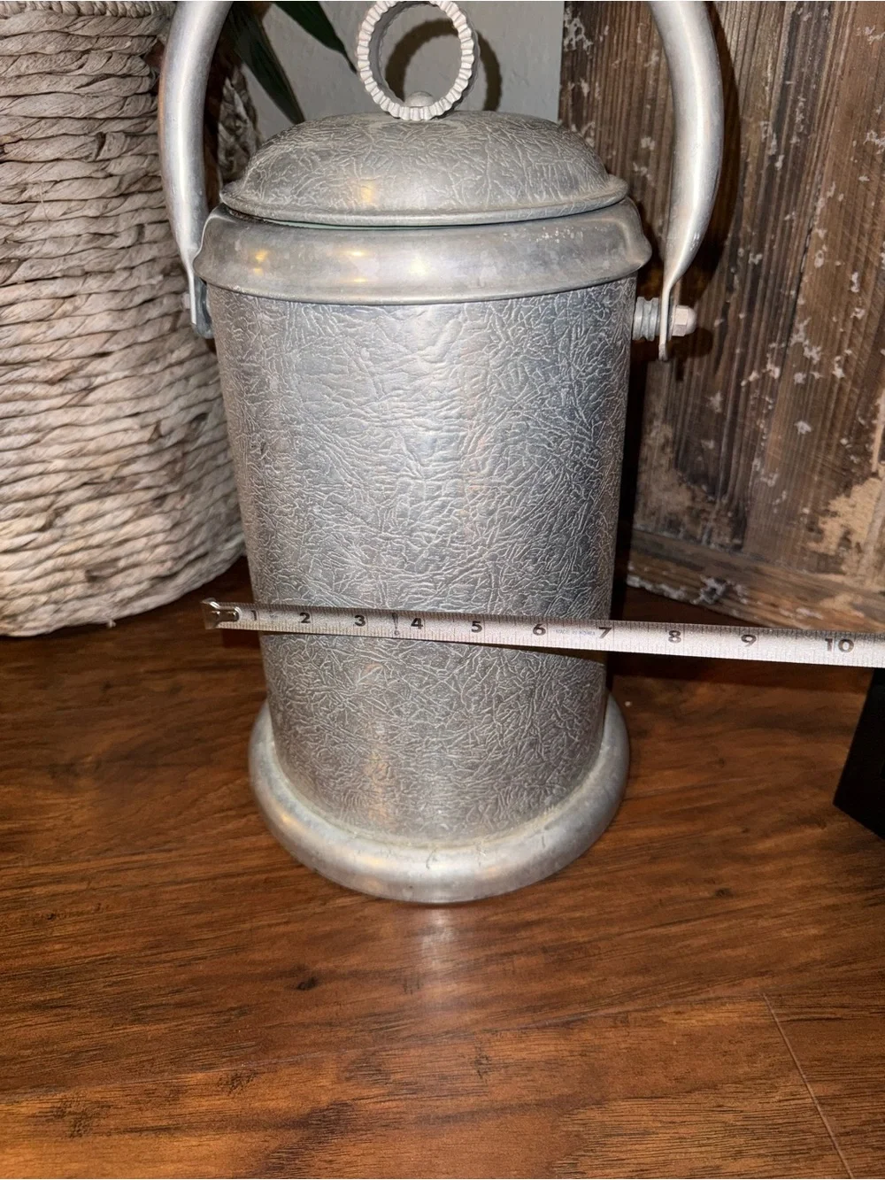 Lrg. Vtg. Ice Bucket Wine Cooler Art Deco Hammered Aluminum & Ceramic Liner 15”